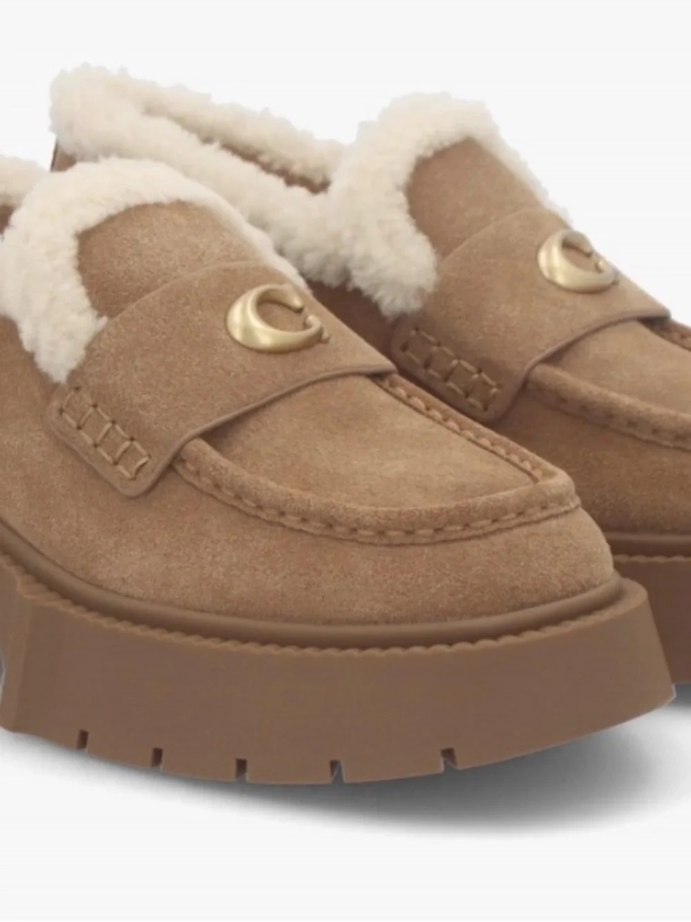 Coach nwt  platform Leah Women's Shearling-Lined Suede Loafers beige size 5.5
